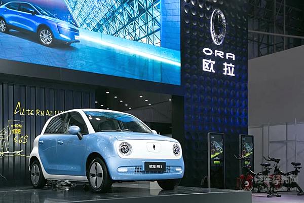 谁能把钢炮卖给女司机？