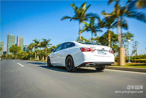 迈锐宝XL平安夜上市 红帽子白胡子老人：来了老弟！