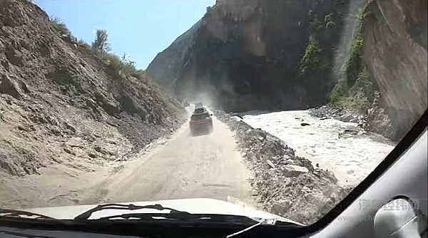 三万里狂飙！依维柯欧霸·山海车主高原路况综合性能实测