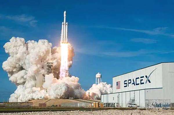 60万到25万的落差 让“名媛”怎么晒？！