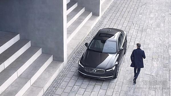 凯迪拉克CT6新款上市 与沃尔沃S90相比谁才是二线豪车领头羊？