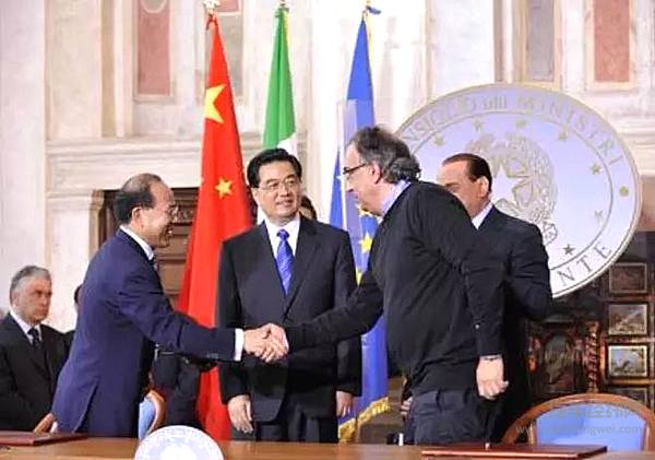 那个从不打领带、喊出“我们都会被中国品牌赶走”的老马，先一步走了！