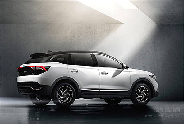 风神AX7想演“一出好戏” 还缺一个像“爱情公寓”一样的神助攻！