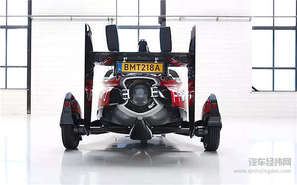 全球首款量产飞行汽车！价值400万，能上天能入地，续航达1300km