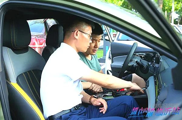 耀我闪耀 影豹全国巡游上市