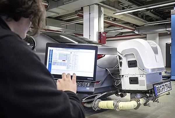 过不了新排放测试就卖不了车，欧洲车企的减排经怎么念