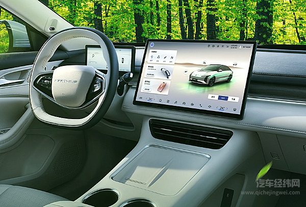 增程式家轿二选一 星海S7与深蓝SL03哪一款更有性价比？