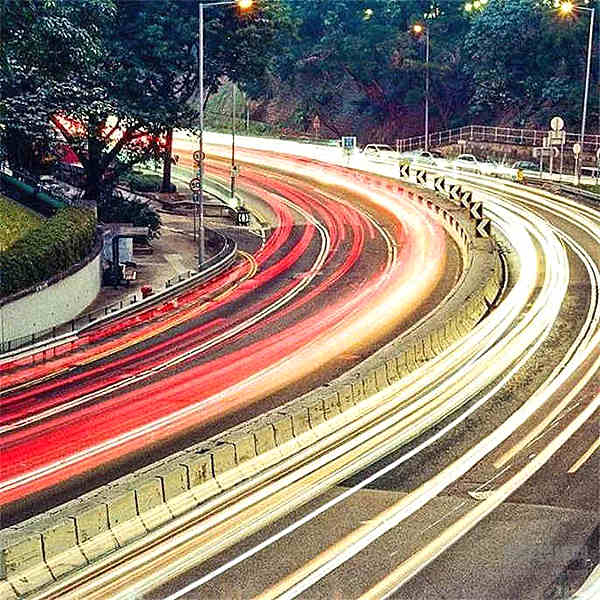 一个黄金时代，被藏在了那些港片的车里