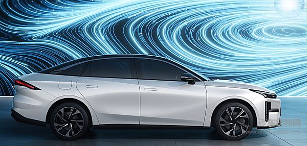 同价位比拼 性能不输秦PLUS DM-i的银河L6有何特色？