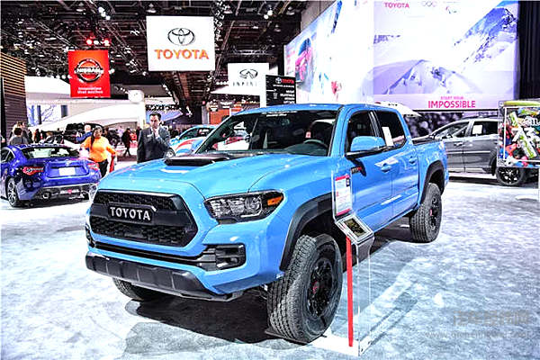 皮卡、肌肉车的狂欢，是底特律的孤单