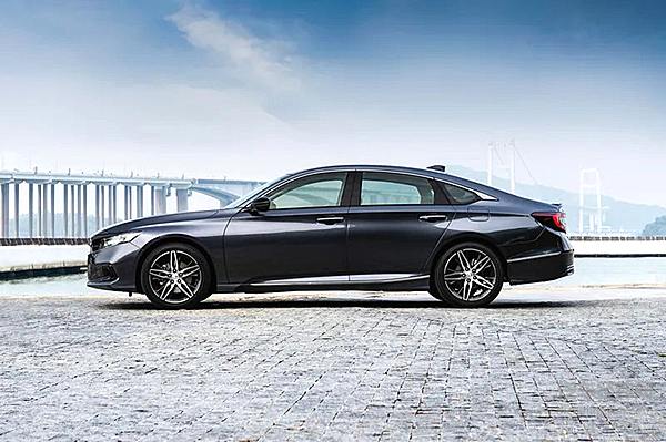 差价1万元 选本田雅阁还是丰田凯美瑞？