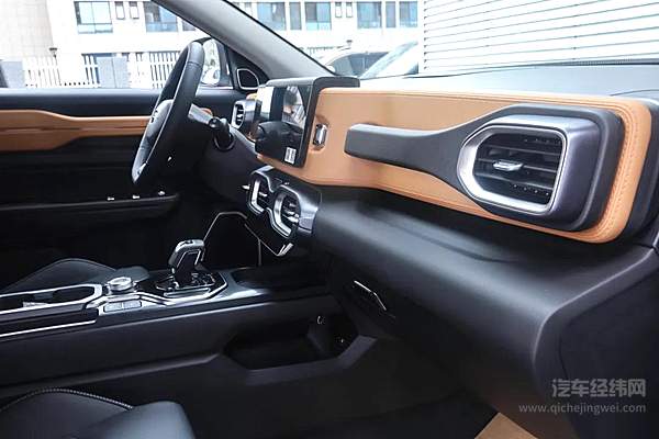 ICON再推新版型 9.98万解锁智享新驾趣