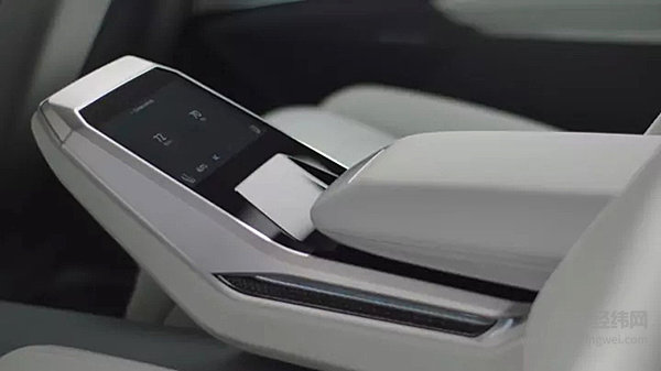 全新奥迪Q8 Sport Concept亚洲首发