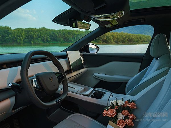 岚图品牌1-6月份暴涨85% 凭什么逆势突围？