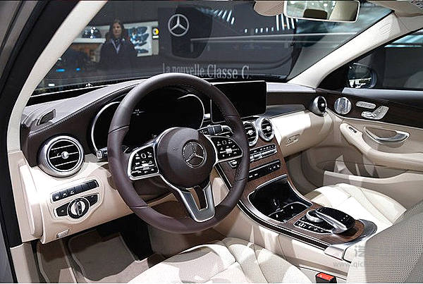 国际汽车潮流风向标 2018日内瓦车展看什么？