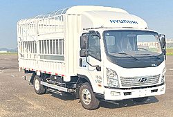 現(xiàn)代商用車泓圖 120kw 4X2 4.14米 倉柵式純電動輕卡載貨車 (CHM5045CCYZDC33BEV)114.5kwh