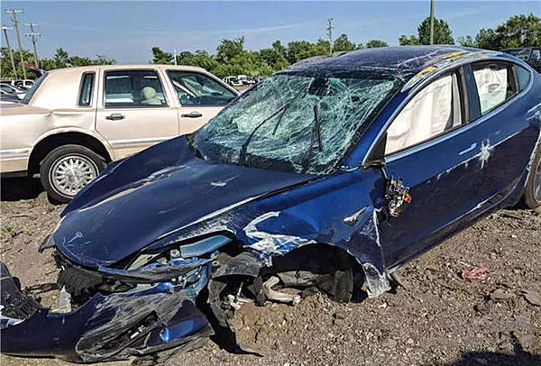 Model 3在古德伍德干翻了宝马保时捷，马斯克称它是我的最后一次豪赌