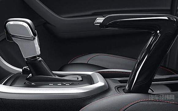 售价9.98万起 上汽MAXUS T60柴油国六版皮卡上市