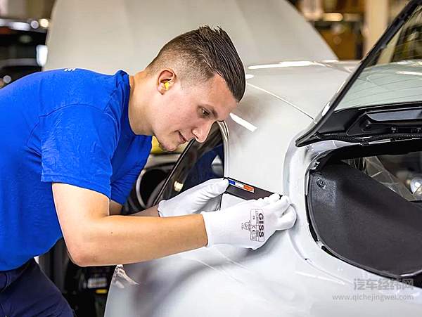 刚退出中国的雷诺 旗下的跑车遗产Alpine！