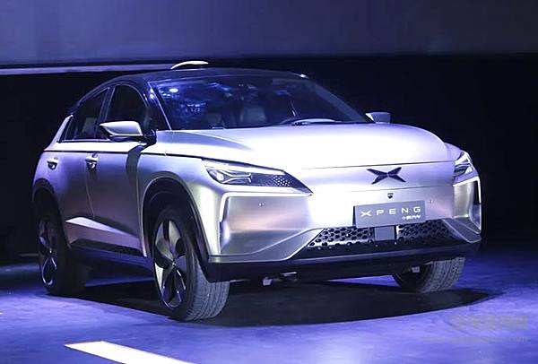 造车新势力家谱大盘点，想“吃鸡”需要跨过四道坎！