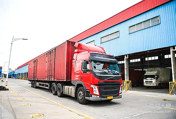 交通運(yùn)輸部部署：貨車司機(jī)服務(wù)陣地向國(guó)省道、物流園區(qū)延伸