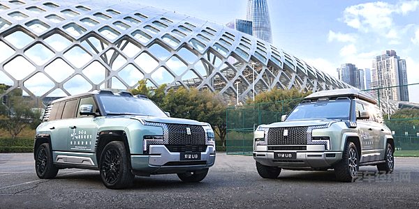 用科技营造豪华 猛士917与仰望U8各有特色