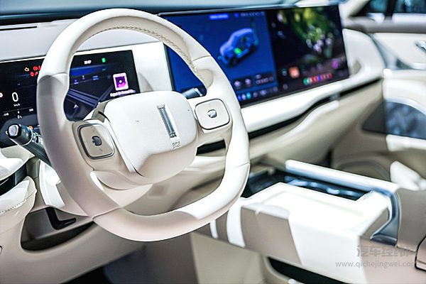 魏牌蓝山智驾版低价高配能否挑战理想L8？