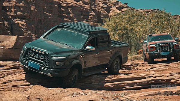 硬核出“战” 江淮皮卡新疆纵横穿越之旅发车！