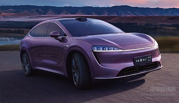智界R7即将上市 能否挑战蔚来ES6？
