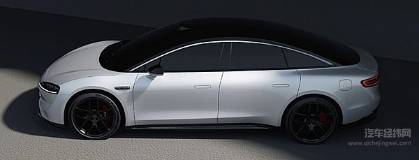 搭载华为三件套 智界S7和阿维塔12谁更强？