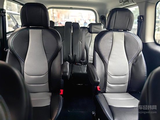 10万出头买宜商宜家的混动MPV 瑞风M3 PLUS HEV不做偏科生