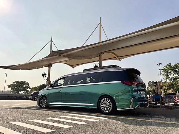 藏不住了！这是你绝对没见过的传祺M8