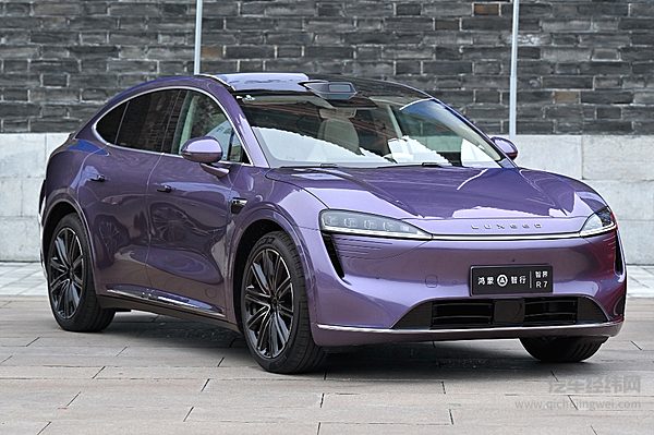 新能源中大型SUV对决 理想L6为何比智界R7更吸引人？