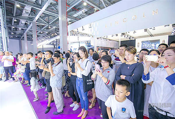 新的购车方式让你意想不到！ “南昌国际车展官方万人砍车团”活动即将上线