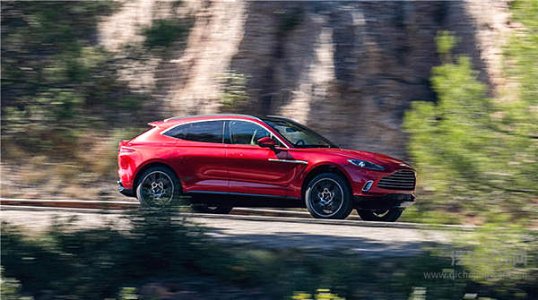 跑车玩腻了改造SUV？阿斯顿·马丁DBX跨界要火！