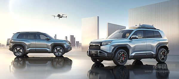 从机甲美学到玩家改装！钛3与iCAR V23谁是更好的方盒子？