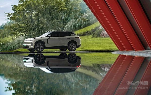 插混与增程的对决 岚图能否挑战领克08 EM-P？