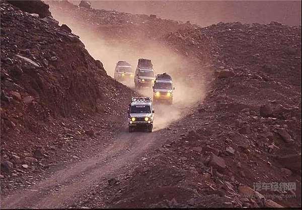 一千万台陆地巡洋舰与一千万个越野的梦