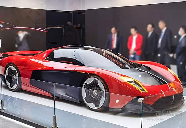 刚出锅的V8！ 红旗为什么还要做大排量？