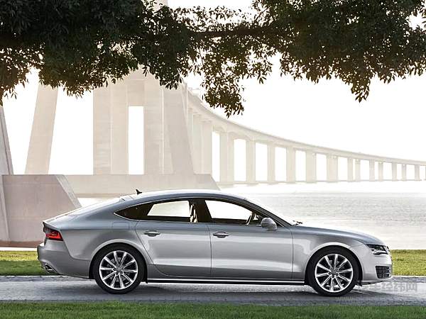 Audi A7 Sportback '2010–14