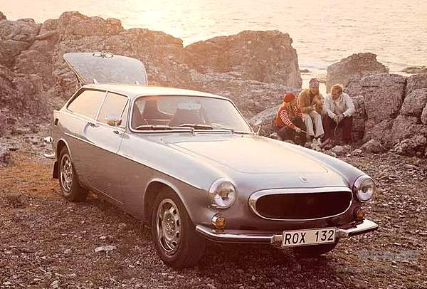 世界上有两种旅行车，一种是沃尔沃，另一种是其他