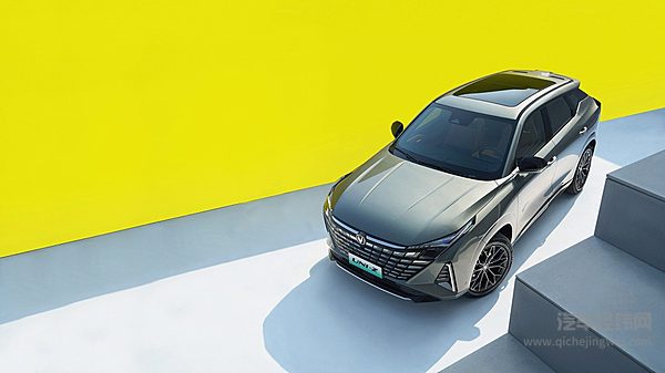 10万元A级插混市场 2025款宋Pro DM-i和全新长安UNI-Z选哪个？