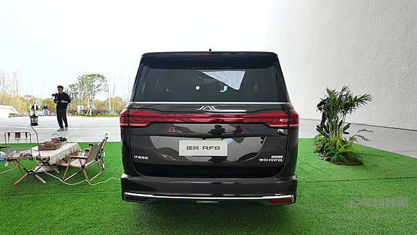 瑞风RF8 悦享系列上市 重新定义MPV性价比天花板