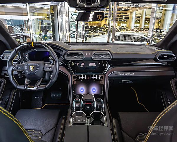 兰博基尼URUSMANSORY定制版