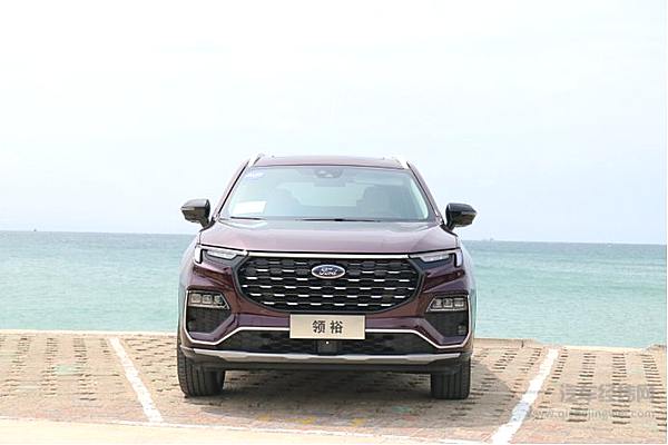 顾家暖男 全新福特领裕中大型SUV让三代同堂出行无忧