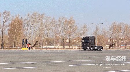 各路巨头争相押注“无人驾驶”，一汽解放打响“联盟战”