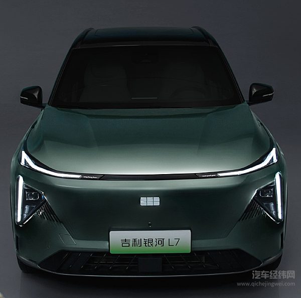 风云T9 12.99万起售 对标银河L7有何胜算？