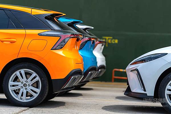 上汽MG “全球车”今日始发欧洲