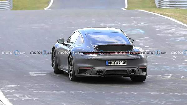 纽北惊现保时捷911神秘新车 预计2022年初亮相