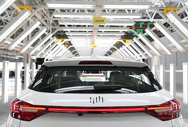 威马新能源汽车智能产业园生产线全面贯通  EX5首台量产车试装下线 上市交付在即